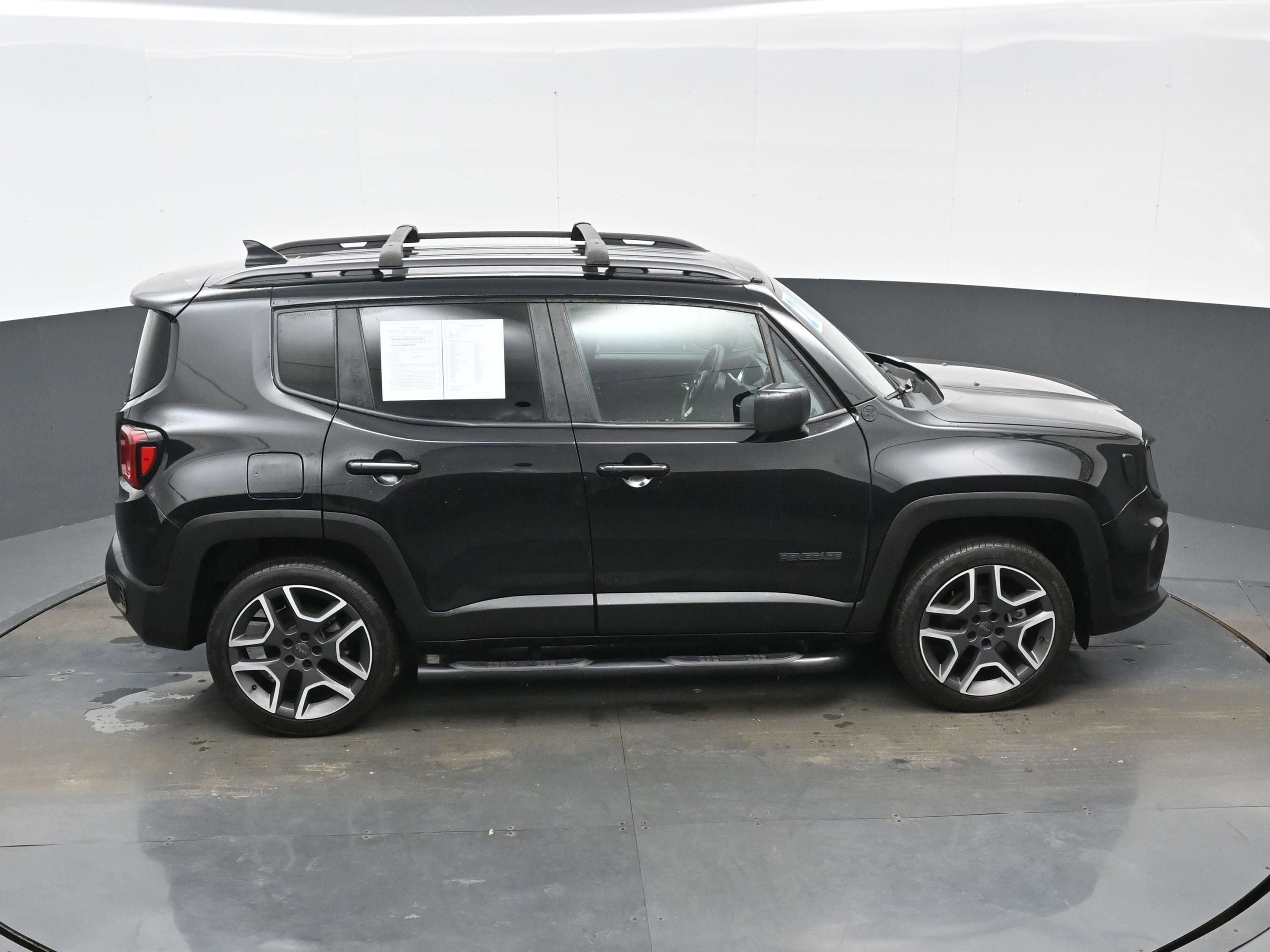 Used 2021 Jeep Renegade Sport image 35