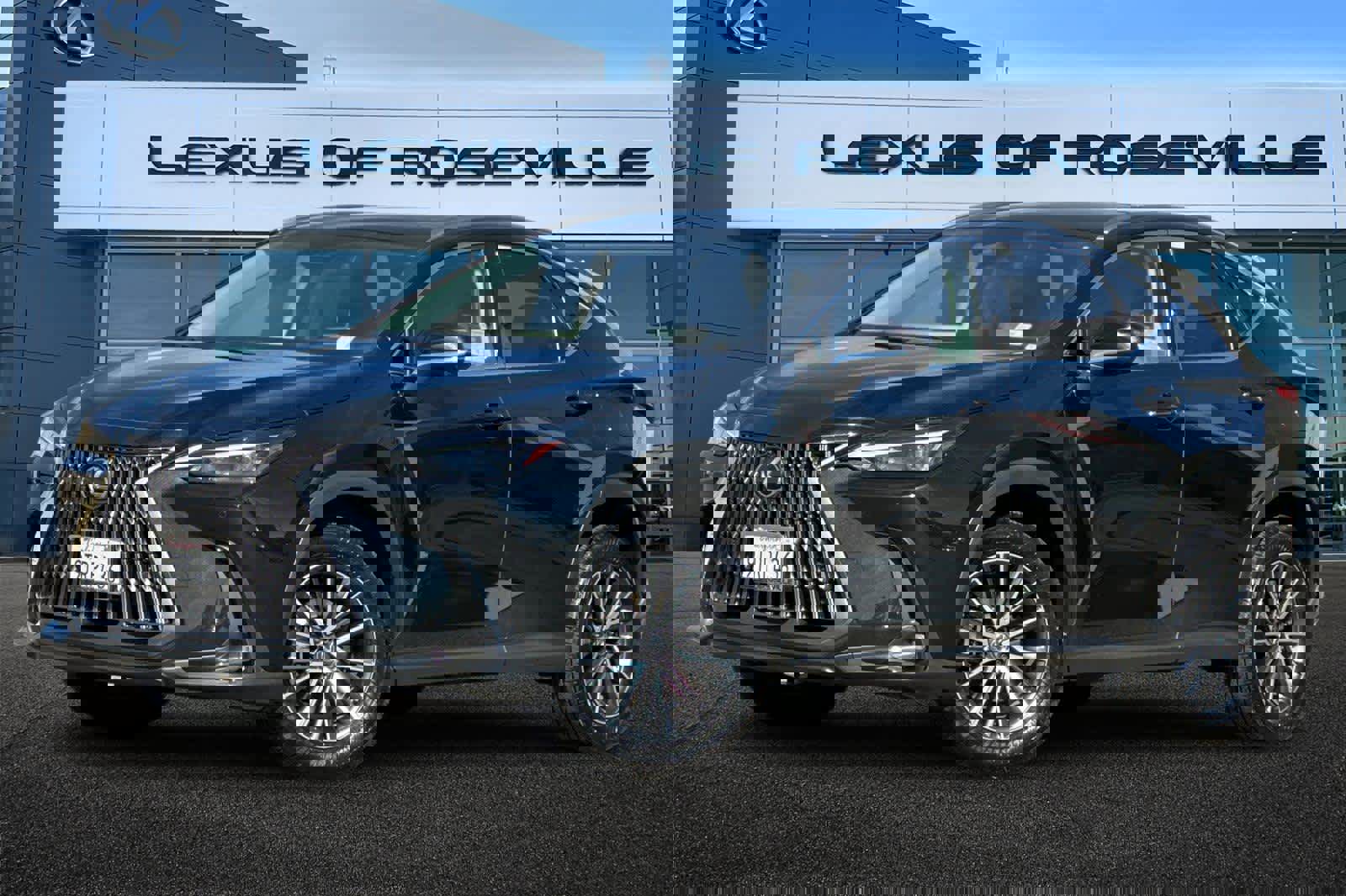 Certified 2025 Lexus NX 350h AWD w/ Accessory Package (2T) image 1