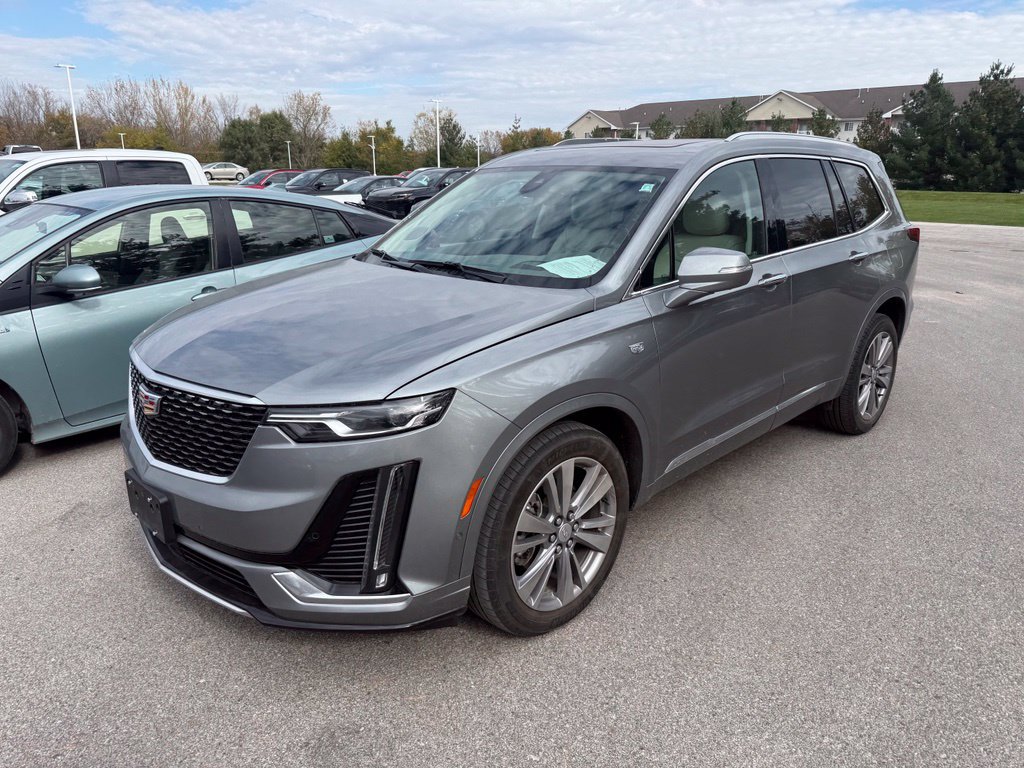 Used 2024 Cadillac XT6 Premium Luxury w/ Technology Package AWD/4WD image 1