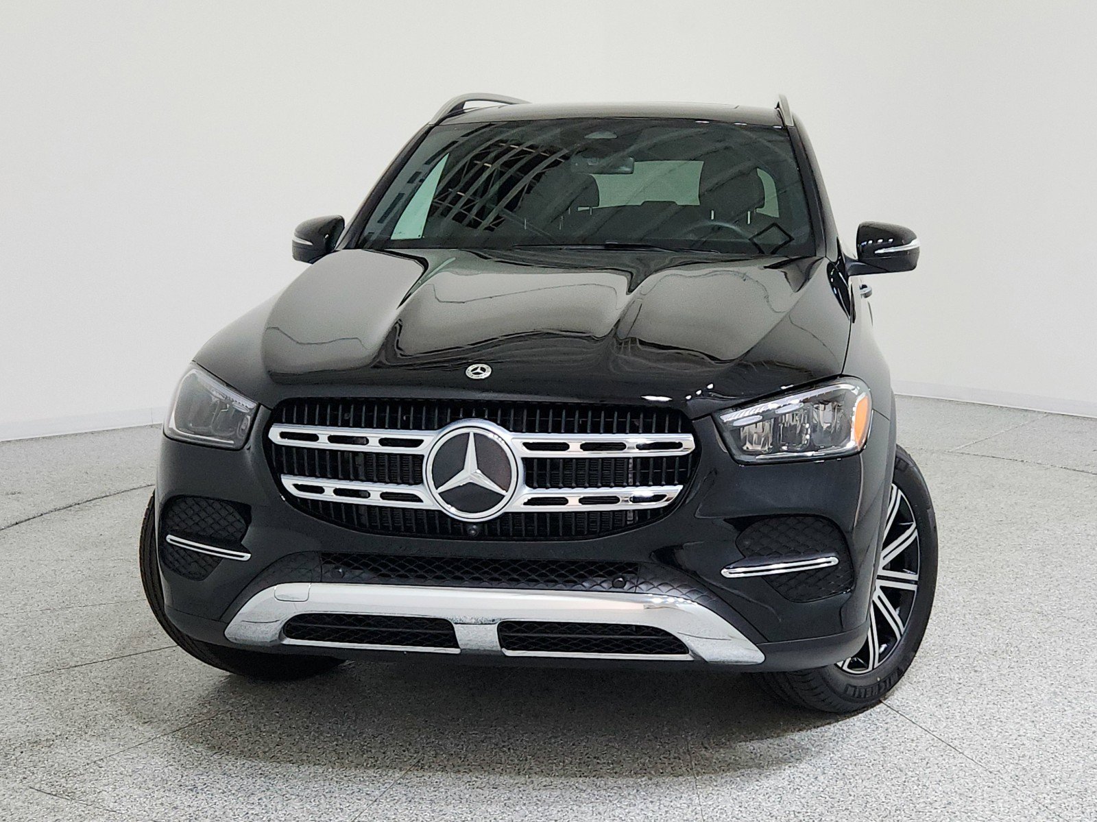 Certified 2025 Mercedes-Benz GLE 350 4MATIC image 5