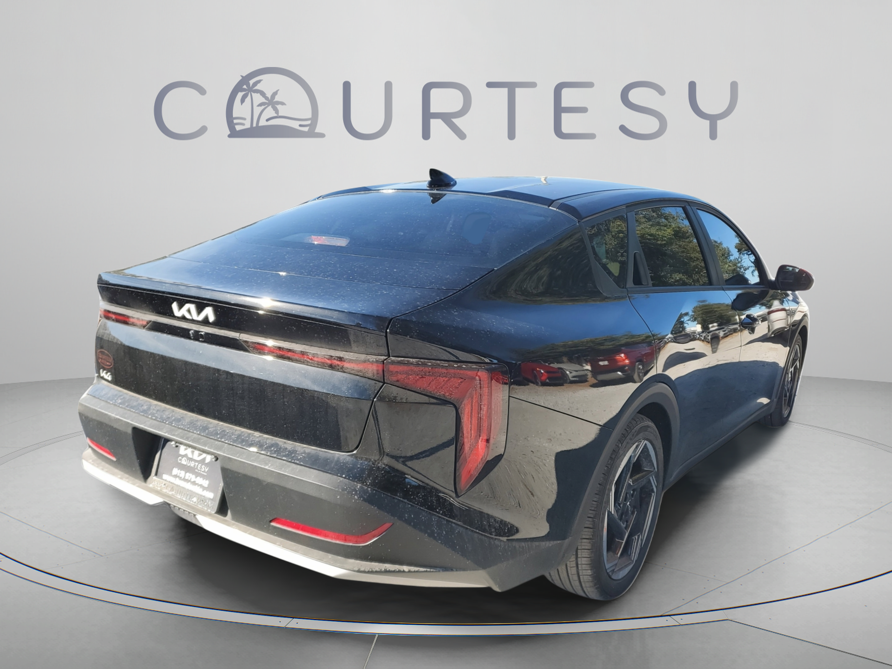 New 2025 Kia K4 EX FWD image 4