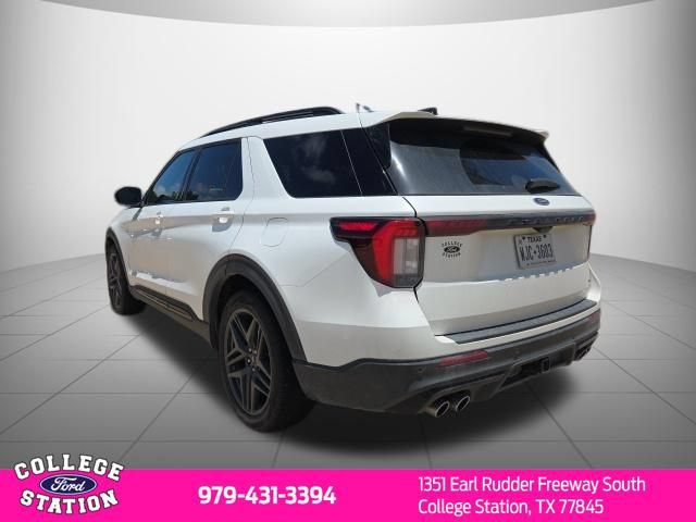 Used 2025 Ford Explorer ST w/ Sun And Sound Package AWD/4WD image 6