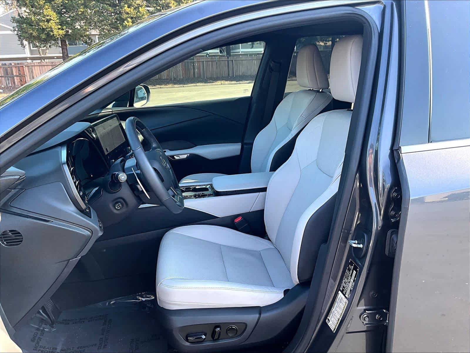 Used 2024 Lexus RX 350 Premium image 27