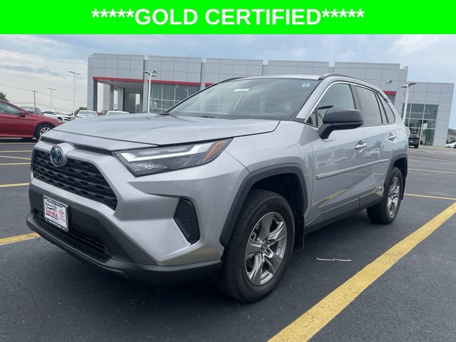 Certified 2024 Toyota RAV4 LE AWD/4WD image 12