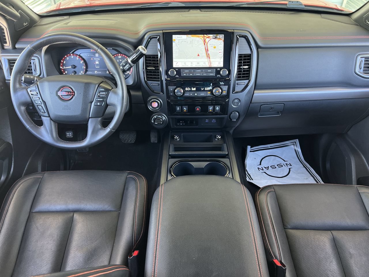 Used 2023 Nissan Titan PRO-4X w/ Pro-4x Convenience Package AWD/4WD image 10