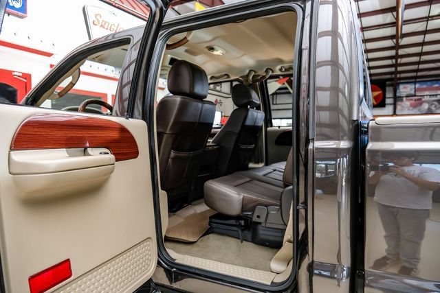 Used 2005 Ford F350 King Ranch AWD/4WD image 43