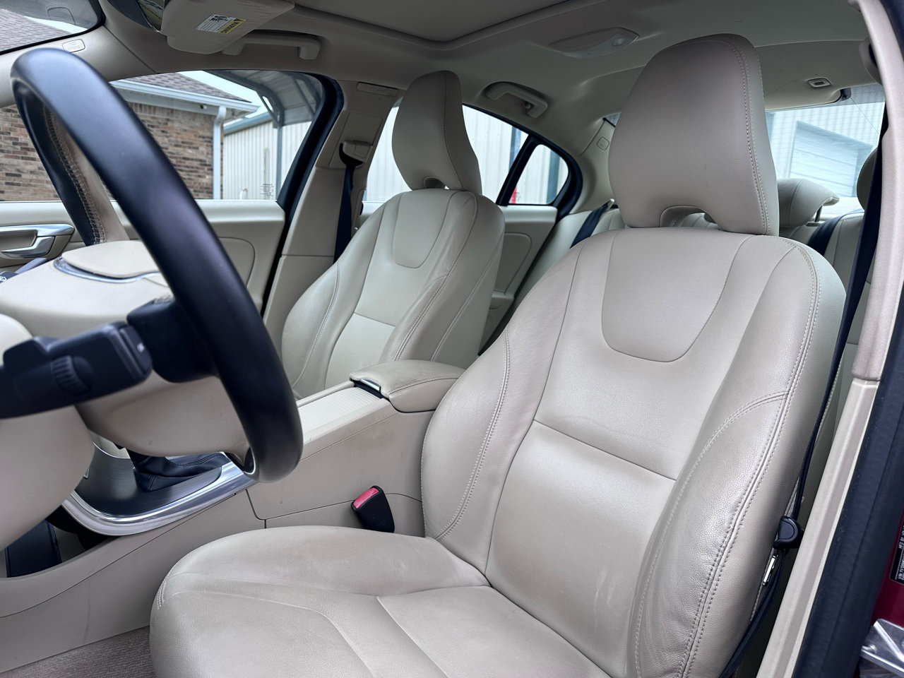 Used 2016 Volvo S60 T5 Premier image 13