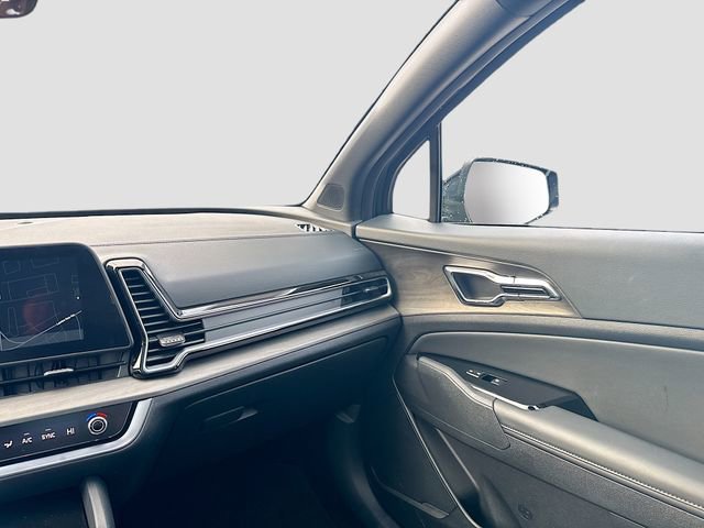 Used 2025 Kia Sportage X-Line image 27