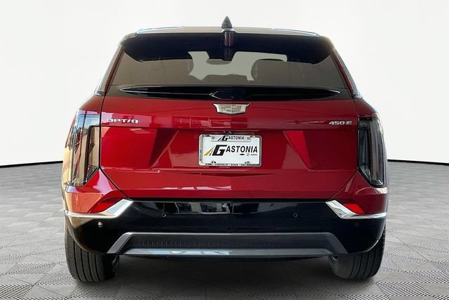 New 2026 Cadillac Optiq Luxury 1 RWD image 5