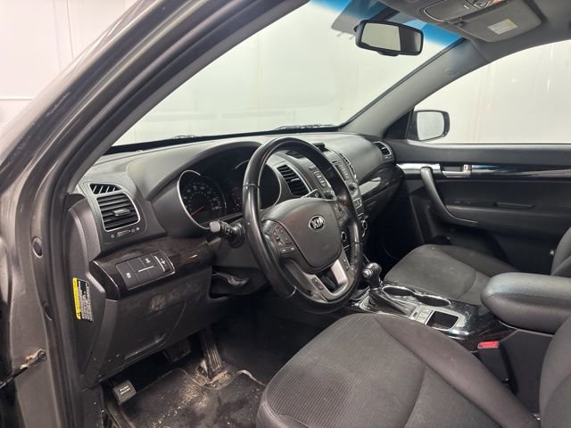 Used 2015 Kia Sorento LX image 21