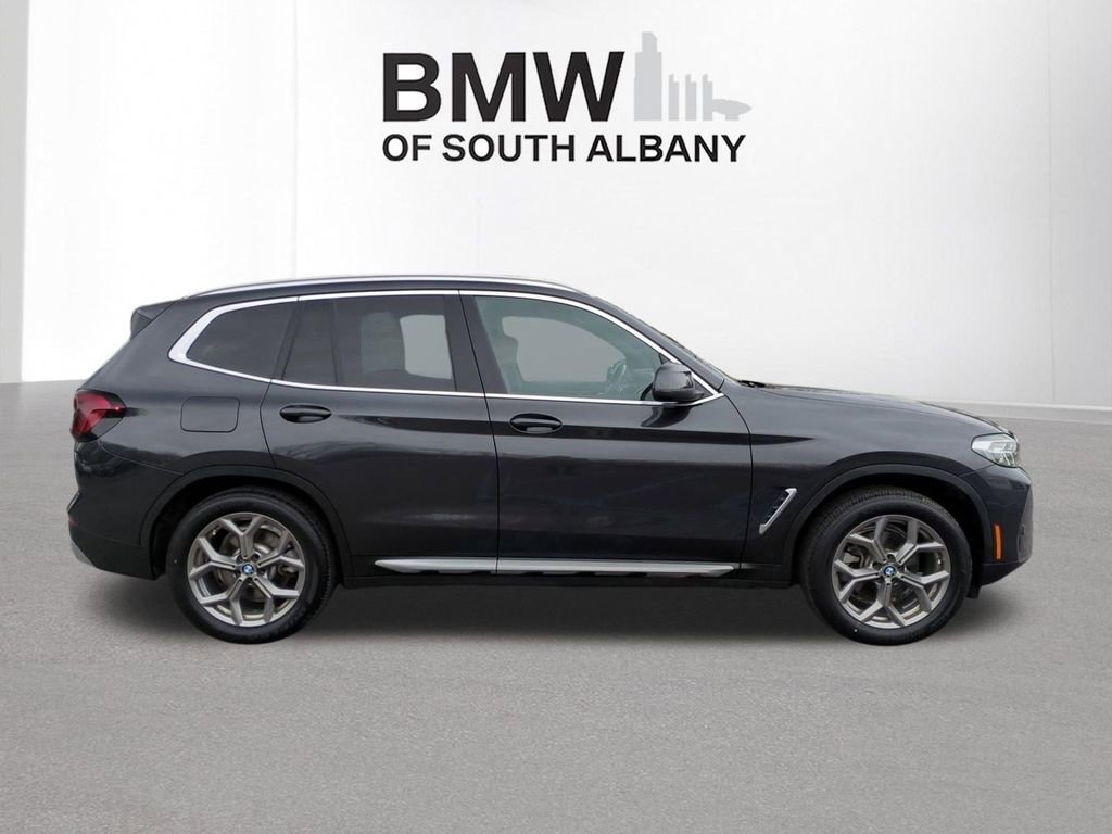 Certified 2023 BMW X3 xDrive30i w/ Premium Package image 3
