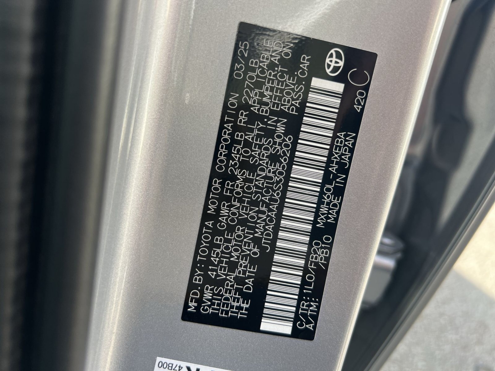 Used 2025 Toyota Prius LE FWD image 29