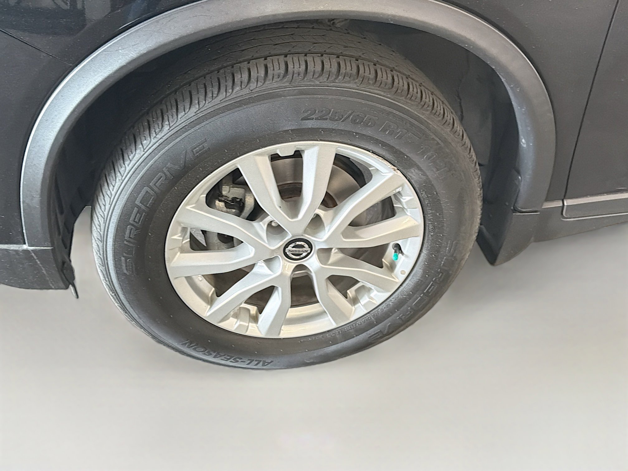 Used 2020 Nissan Rogue SV AWD/4WD image 11
