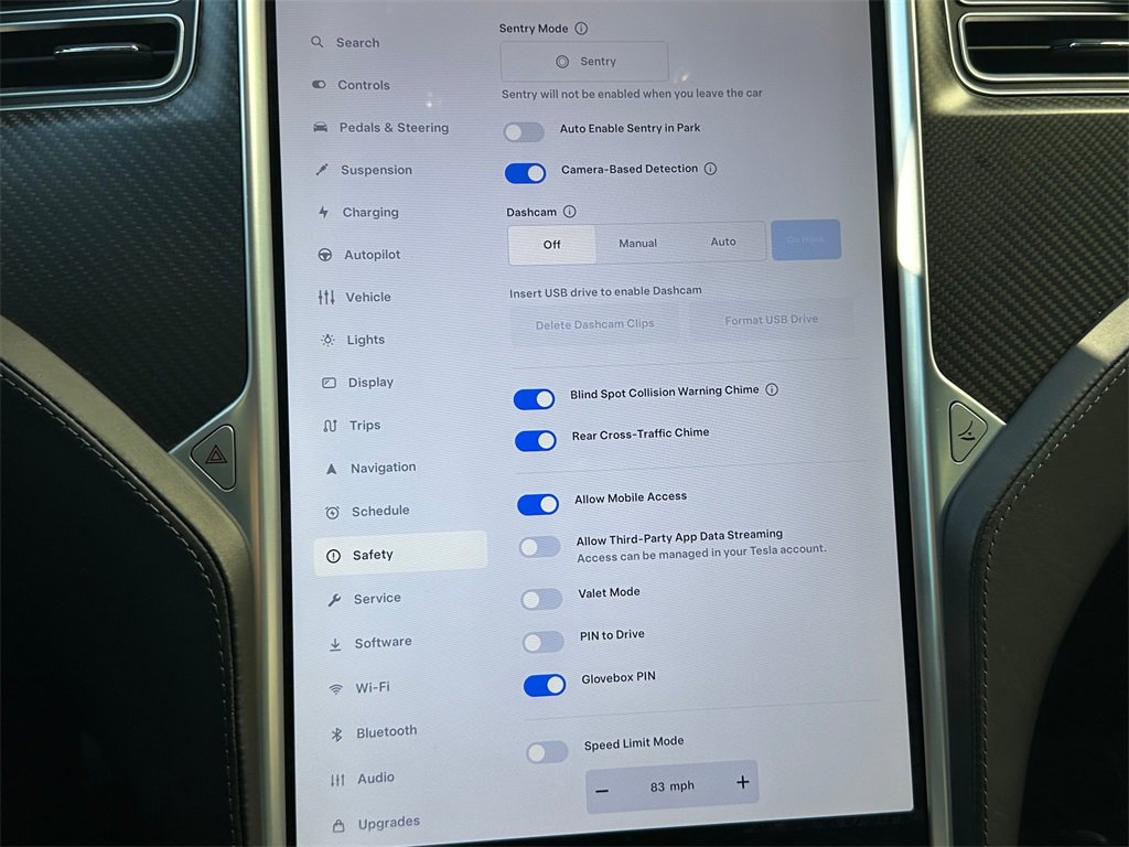 Used 2016 Tesla Model S 90D image 33