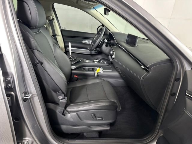 Used 2023 Genesis GV70 2.5T w/ Select Package image 28