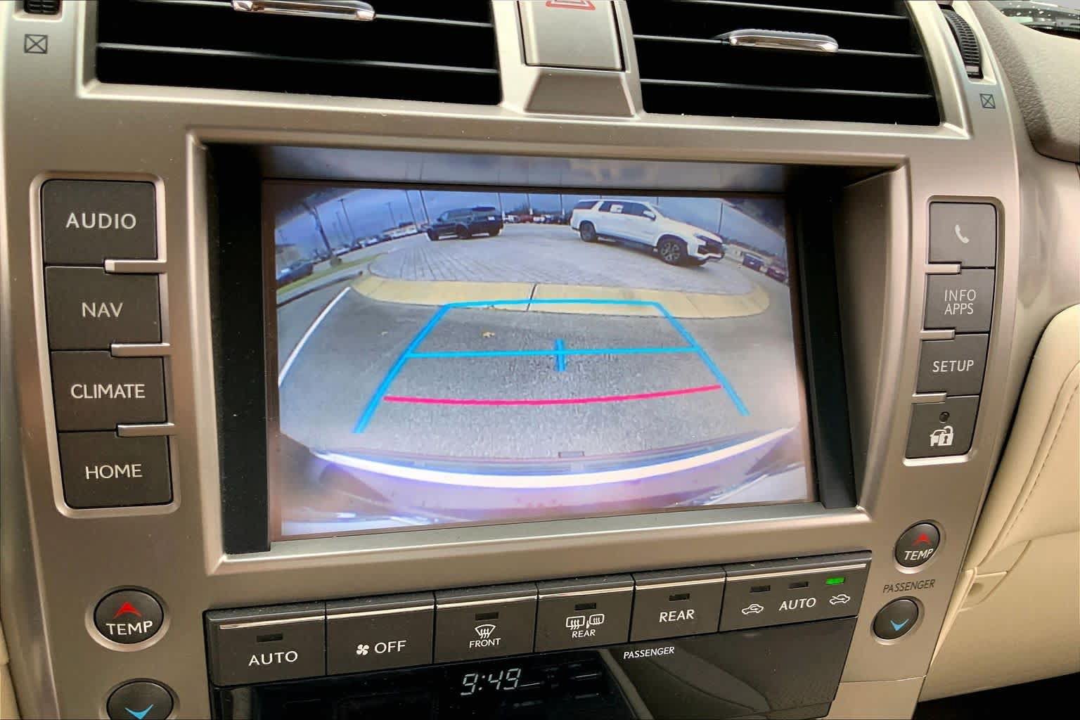 Used 2016 Lexus GX 460 w/ Premium Package AWD/4WD image 32
