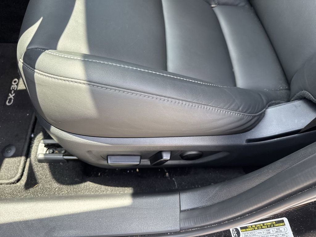 Certified 2025 MAZDA CX-30 AWD 2.5 S w/ Preferred Package image 41
