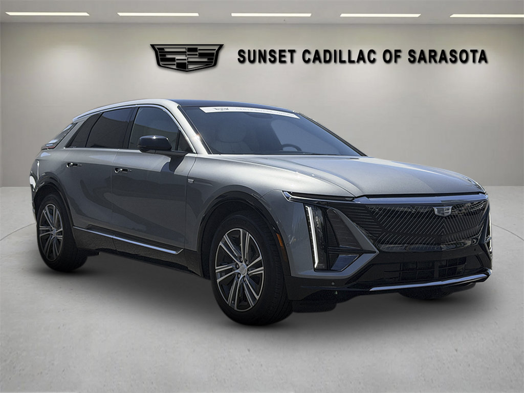 Certified 2024 Cadillac Lyriq Luxury RWD image 1