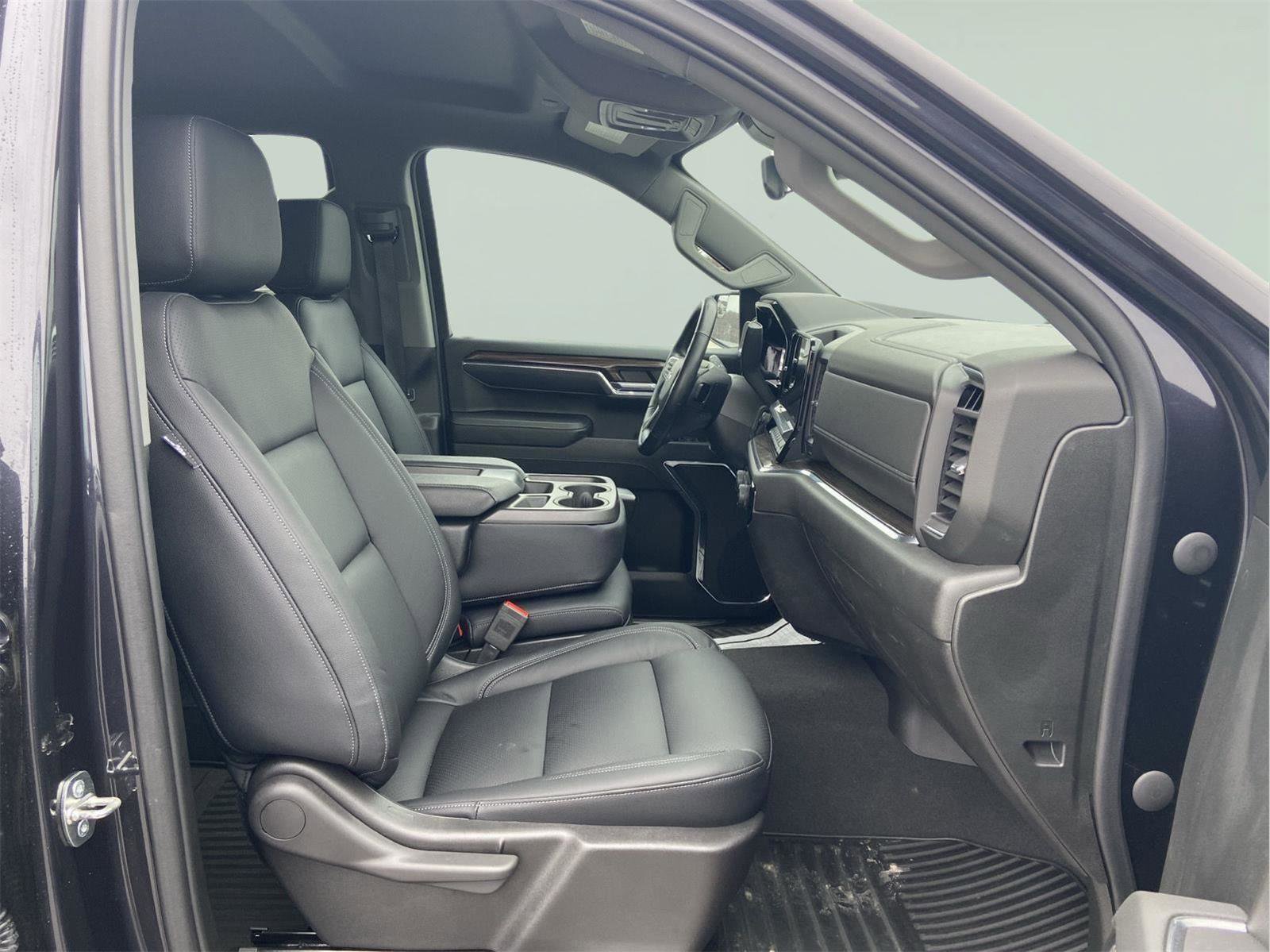 Used 2023 Chevrolet Silverado 1500 RST image 21