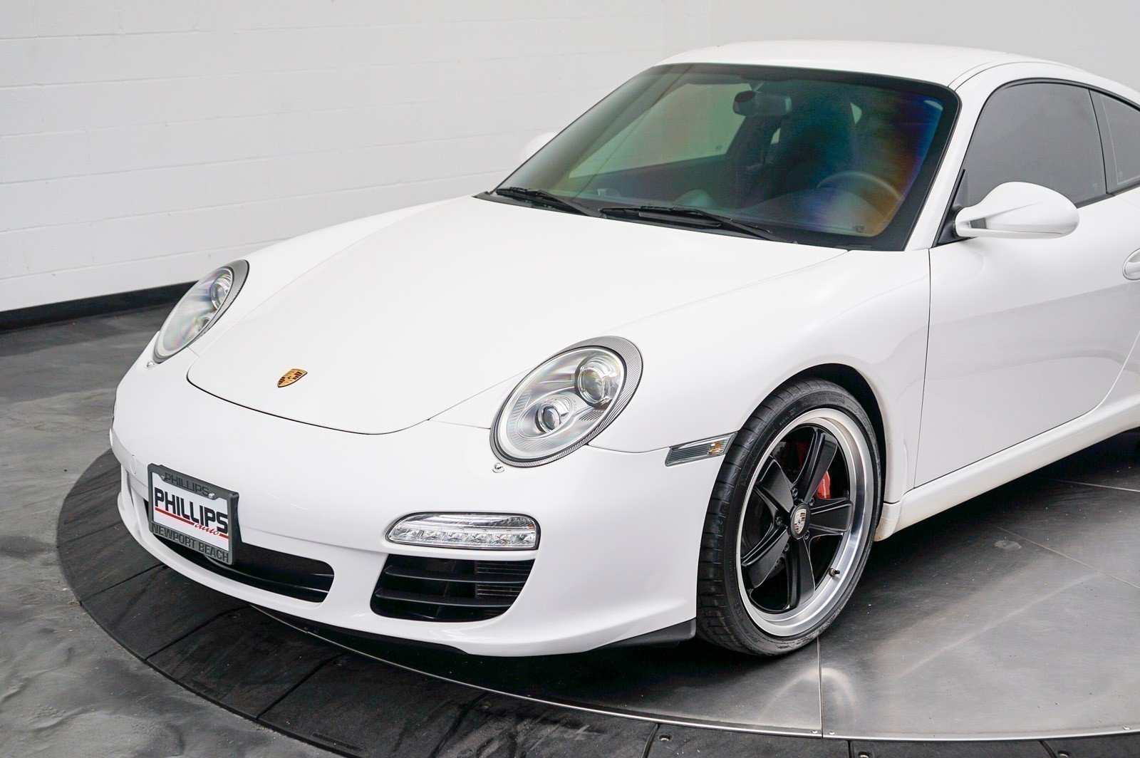 Used 2009 Porsche 911 Carrera S image 9