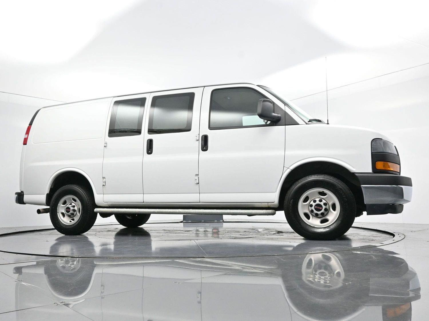Used 2024 GMC Savana 2500 w/ Driver Convenience Package image 37
