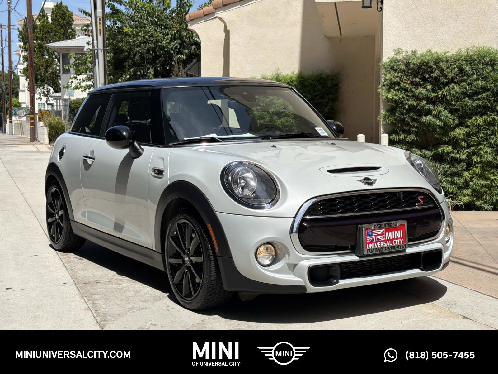 Used 2019 MINI Cooper S w/ Signature Upholstery Package FWD image 1