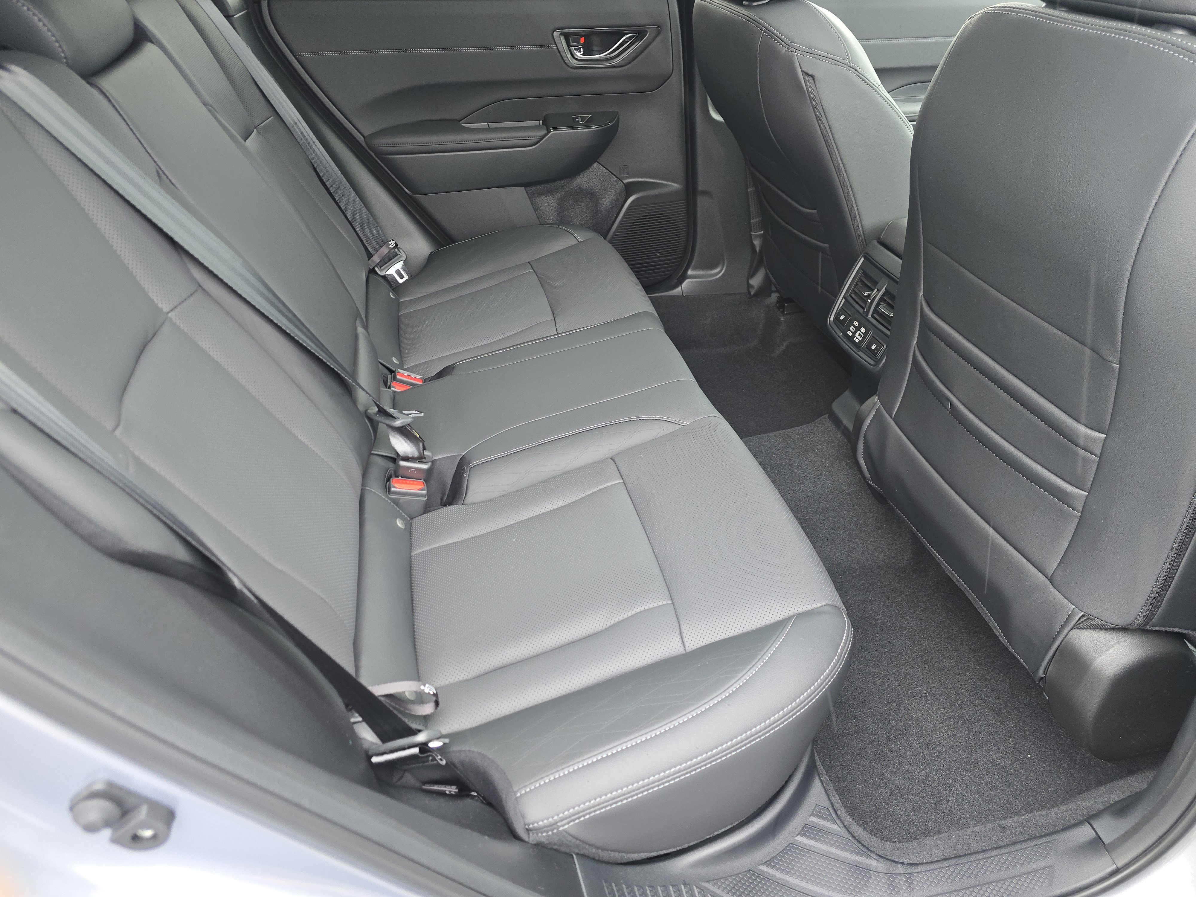 New 2026 Subaru Outback Touring XT AWD/4WD image 18