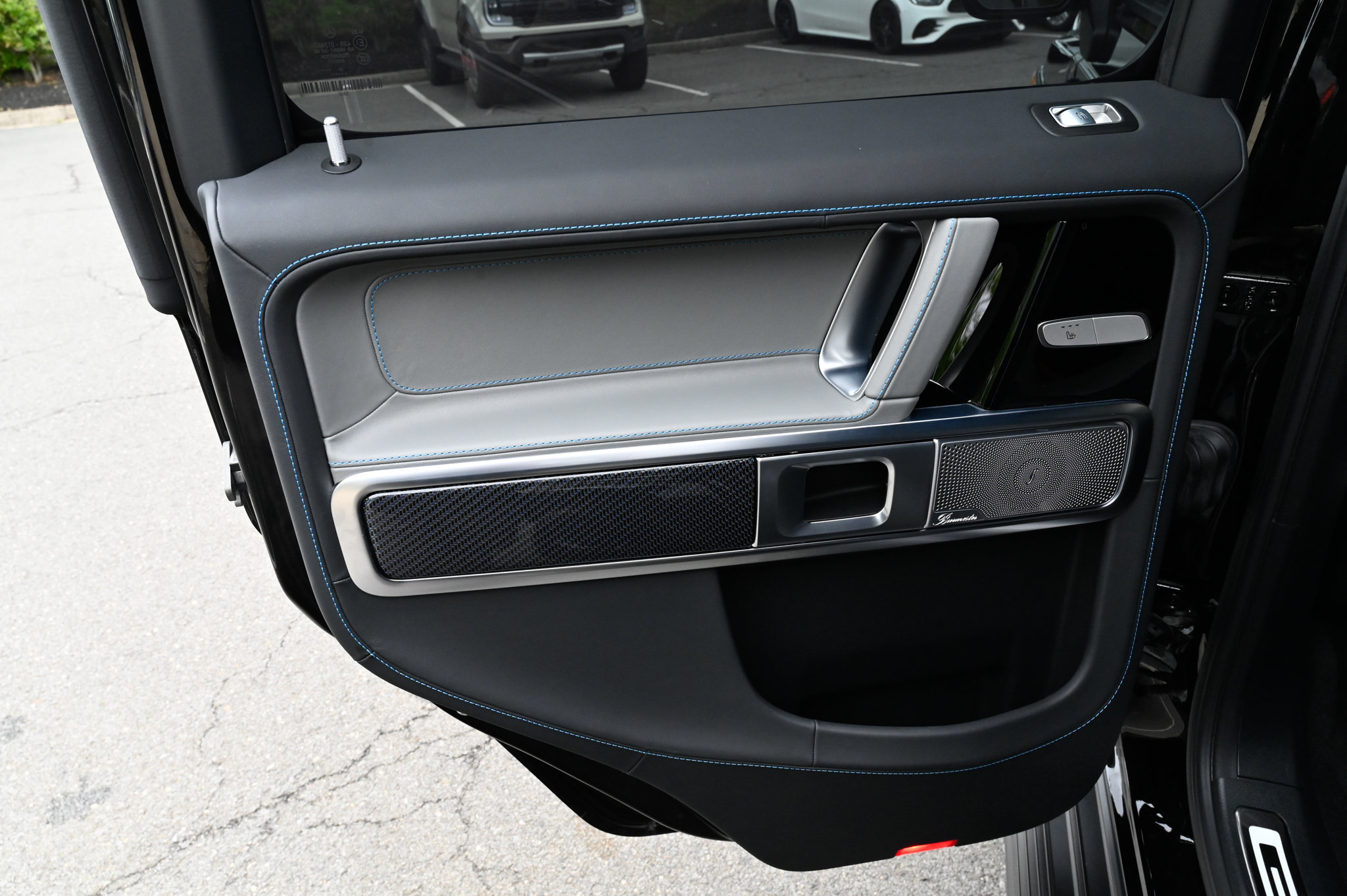 Used 2025 Mercedes-Benz G 580 w/ EQ Technology image 38