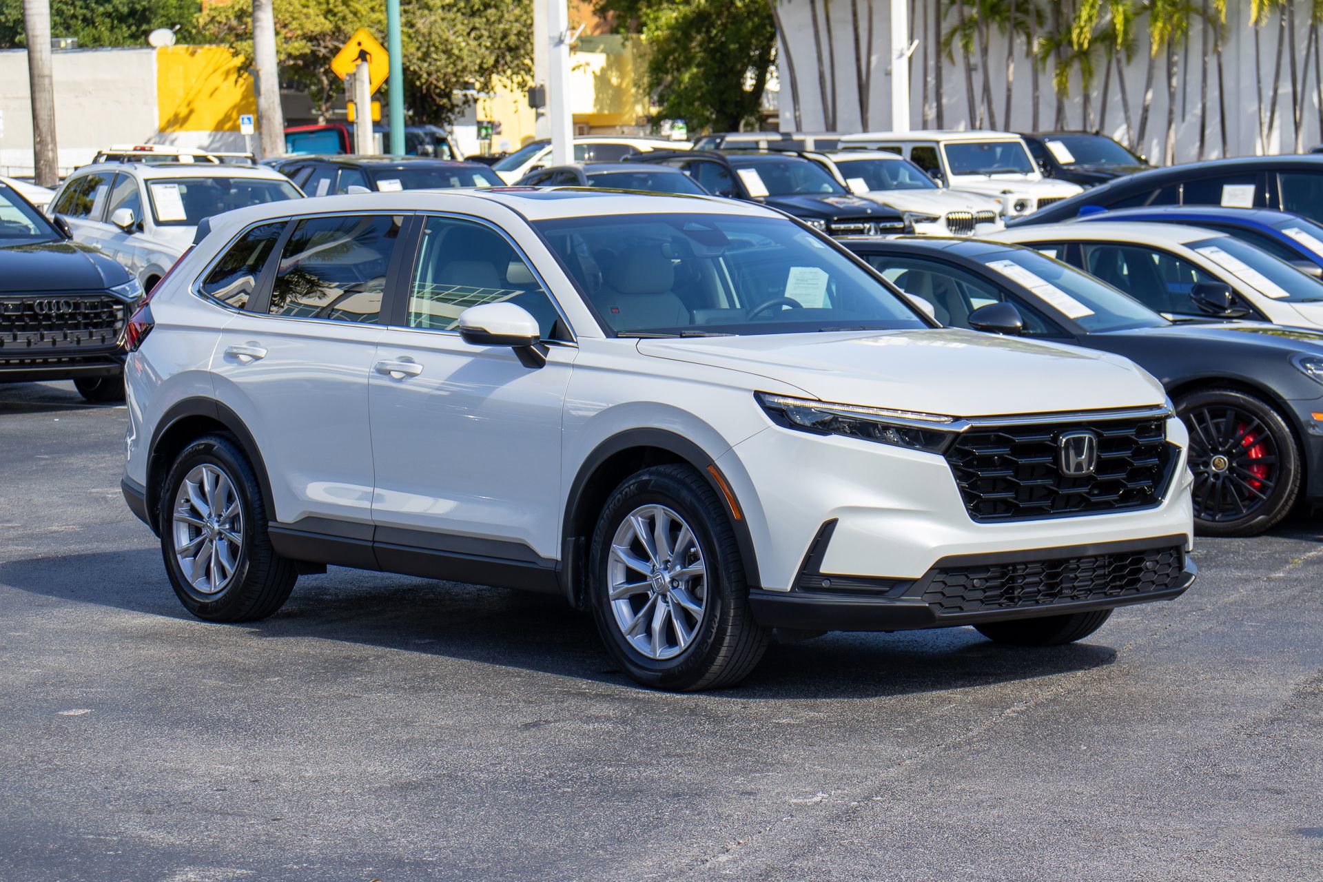 Used 2024 Honda CR-V EX-L image 3