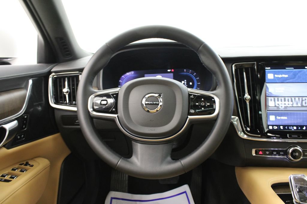 Used 2023 Volvo S90 B6 Ultimate w/ Protection Package Premier image 25