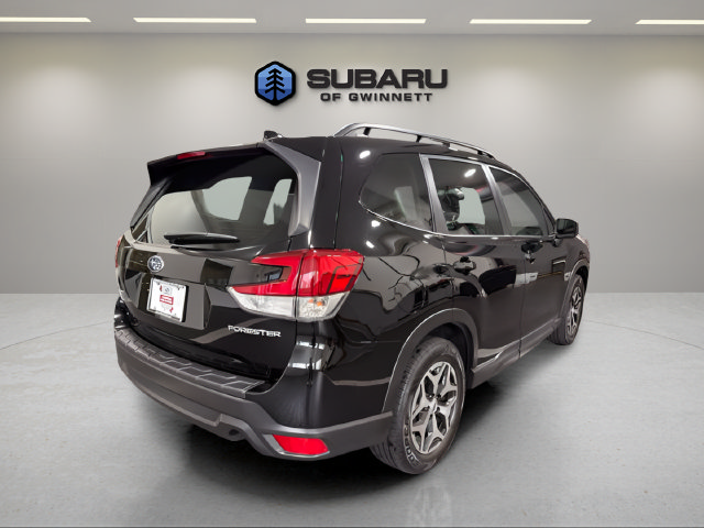 Used 2023 Subaru Forester Premium AWD/4WD image 5