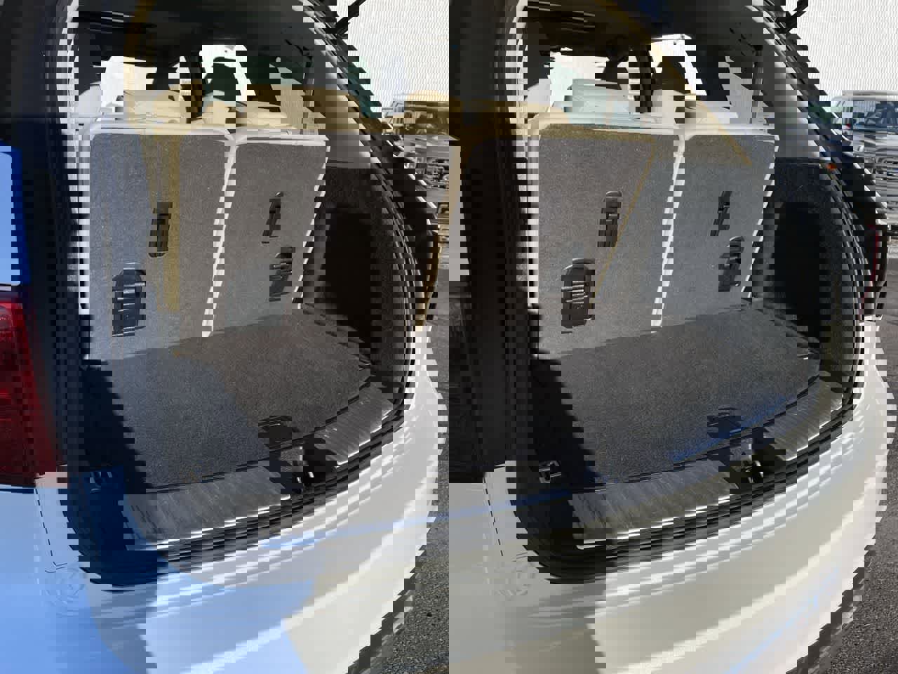 Used 2017 Acura MDX SH-AWD w/ Technology Package image 17