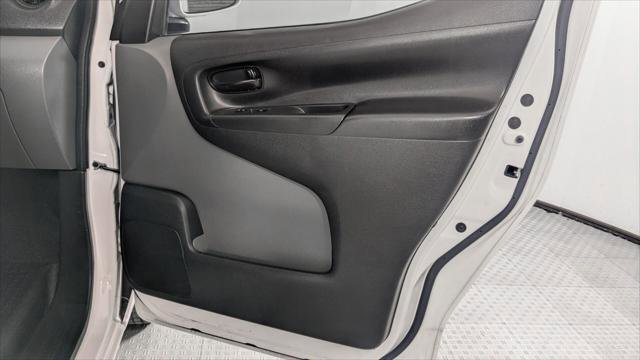 Used 2020 Nissan NV200 SV w/ Back Door Glass Package FWD image 19