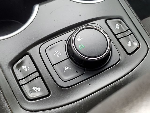 Used 2021 GMC Terrain SLT w/ LPO, Floor Liner Package FWD image 22