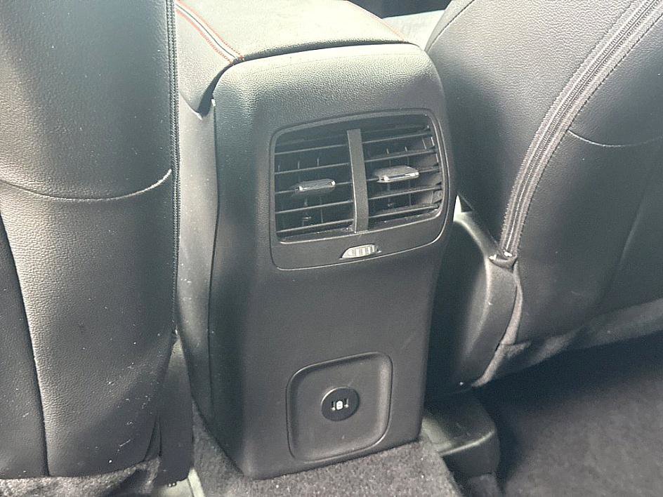 Used 2023 Ford Escape ST-Line Elite w/ Premium Technology Package image 9