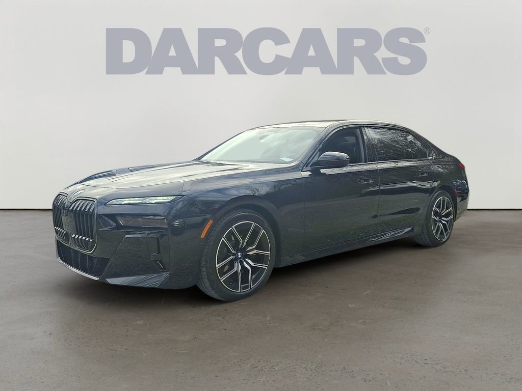 Used 2025 BMW 760i xDrive 760i xDrive w/ Executive Package image 3