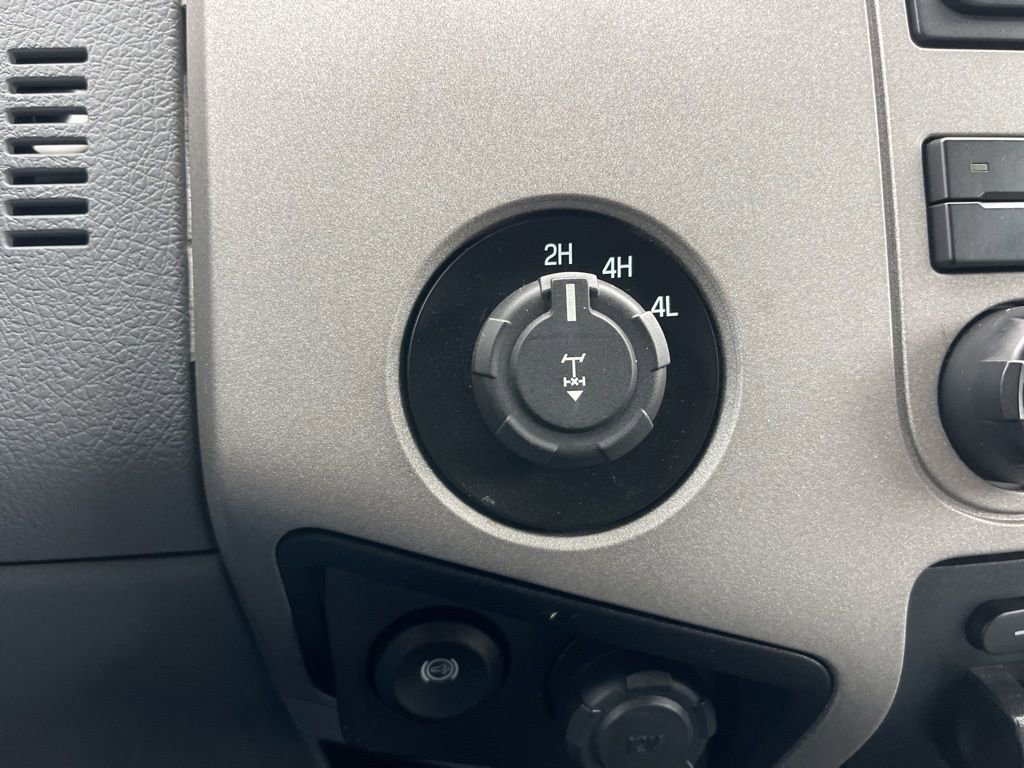 Used 2015 Ford F250 XLT w/ XLT Value Package image 12