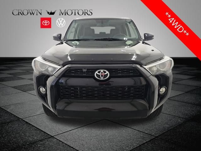 Used 2017 Toyota 4Runner SR5 Premium AWD/4WD image 2