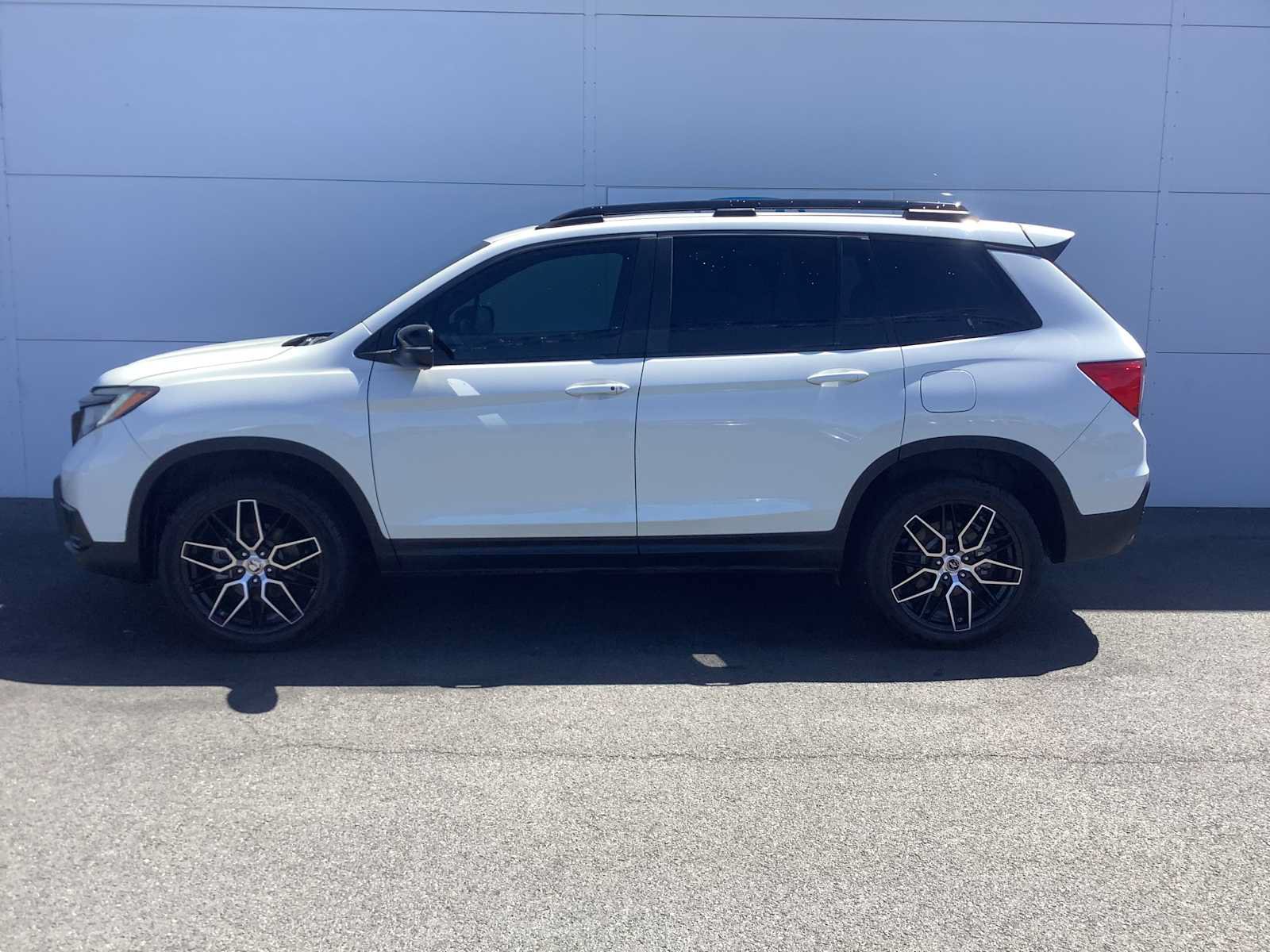 Certified 2019 Honda Passport Touring image 2