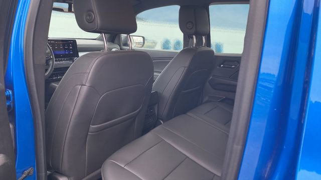 Used 2023 Chevrolet Colorado LT w/ LT Convenience Package III image 18