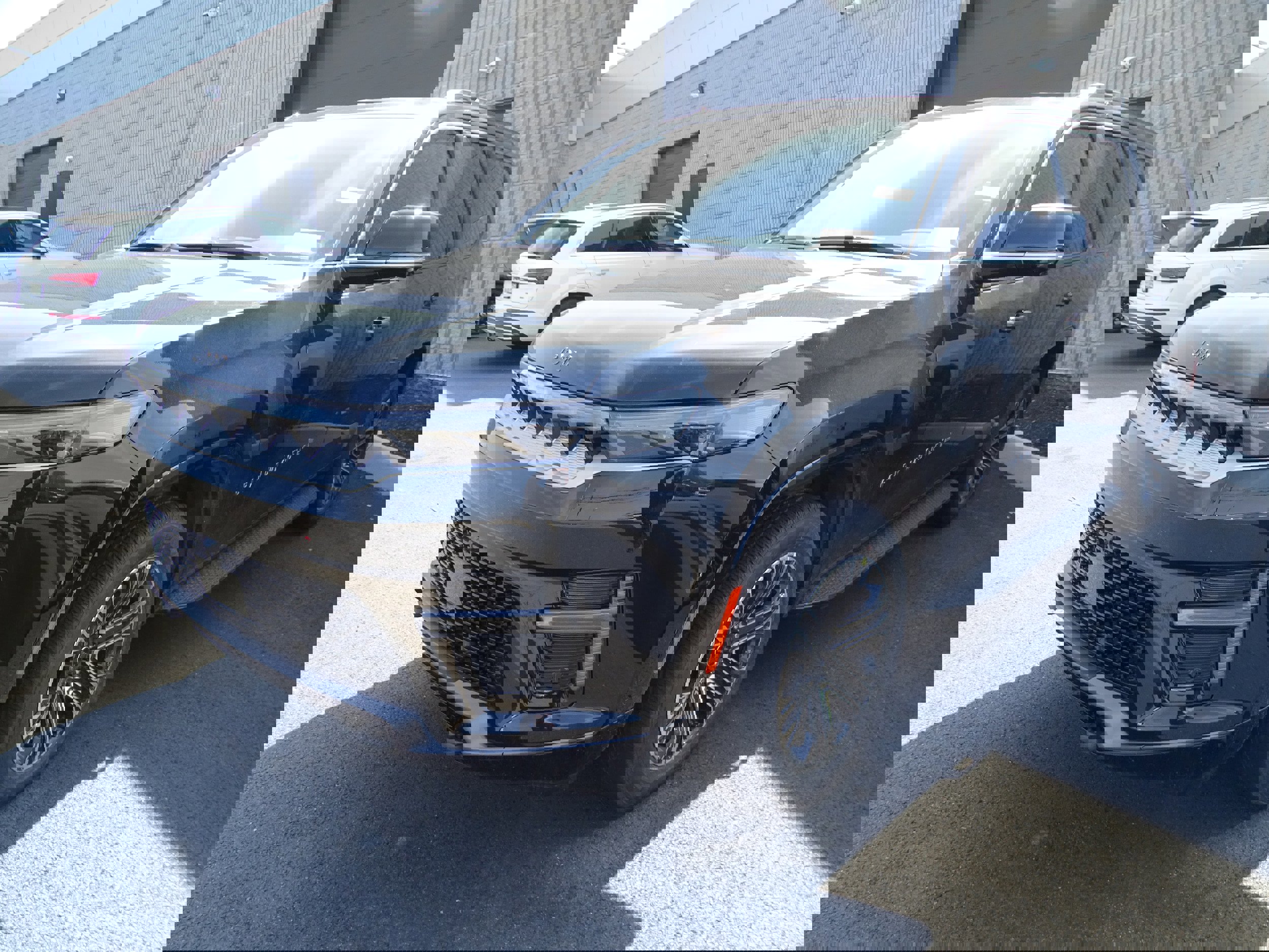 New 2026 Jeep Grand Wagoneer 4WD image 1