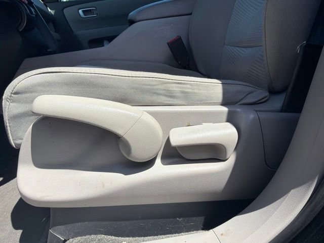 Used 2014 Honda Pilot LX image 10