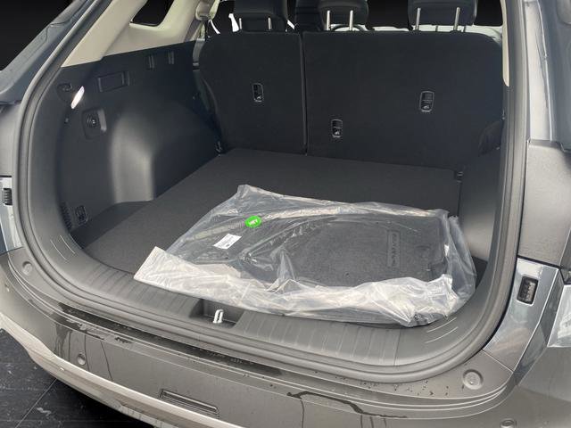 New 2026 Kia Sportage EX image 16