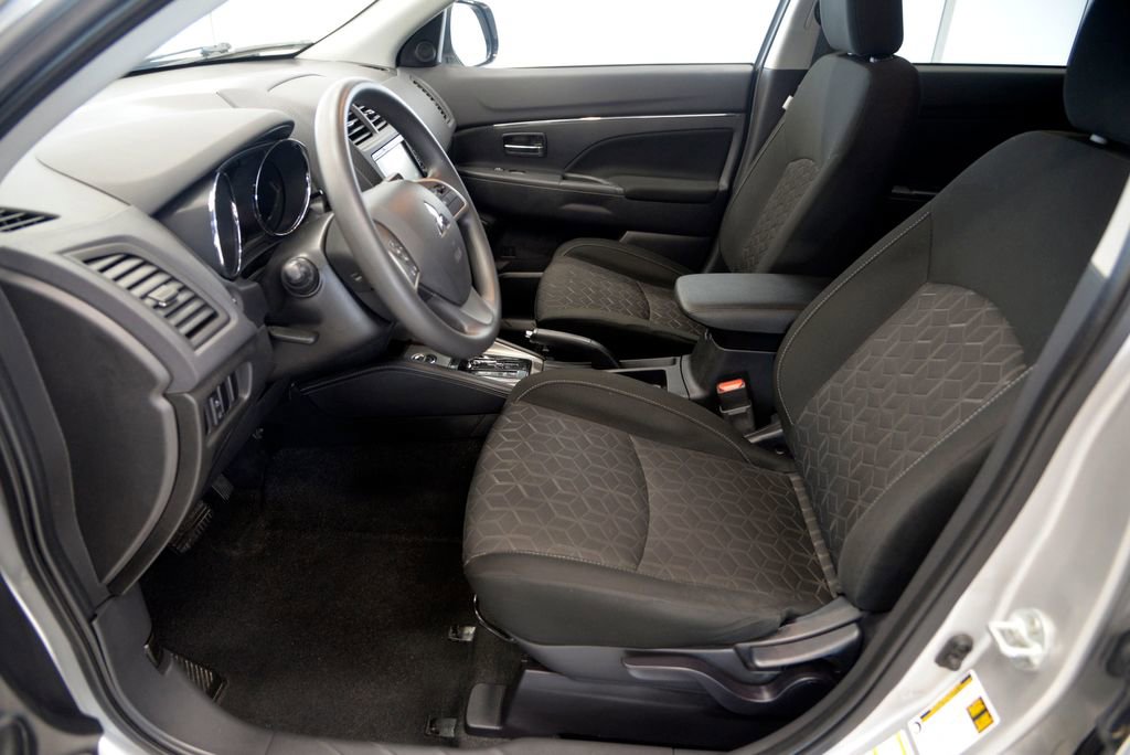 Used 2021 Mitsubishi Outlander Sport ES image 15