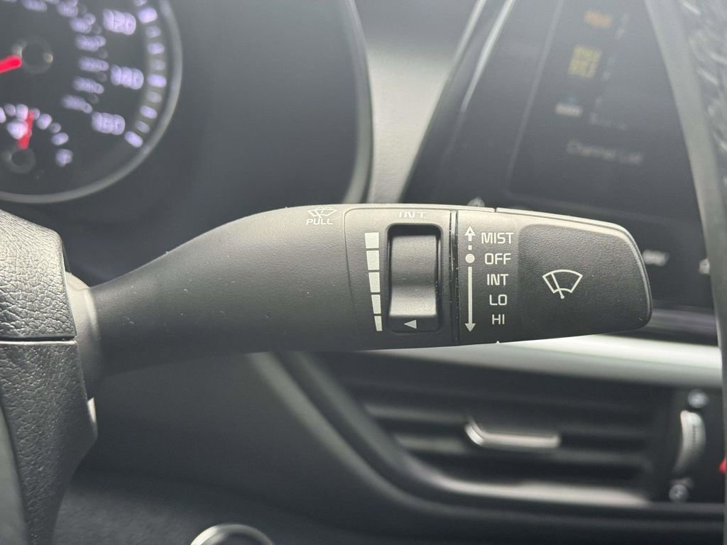 Used 2024 Kia Forte GT-Line FWD image 20
