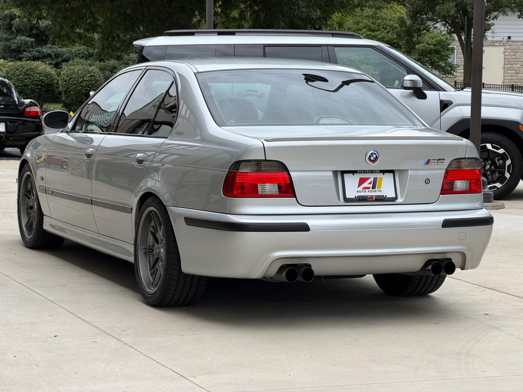 Used 2002 BMW M5 RWD image 12