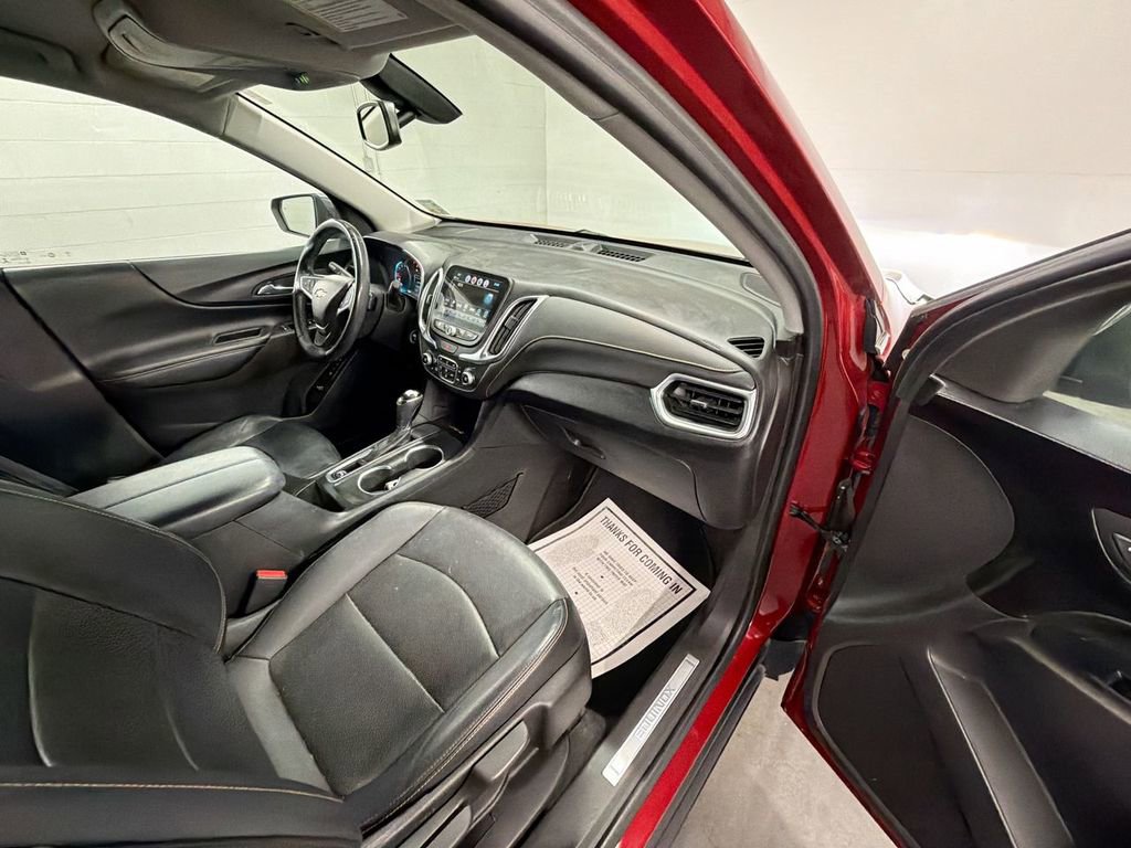 Used 2018 Chevrolet Equinox Premier image 27