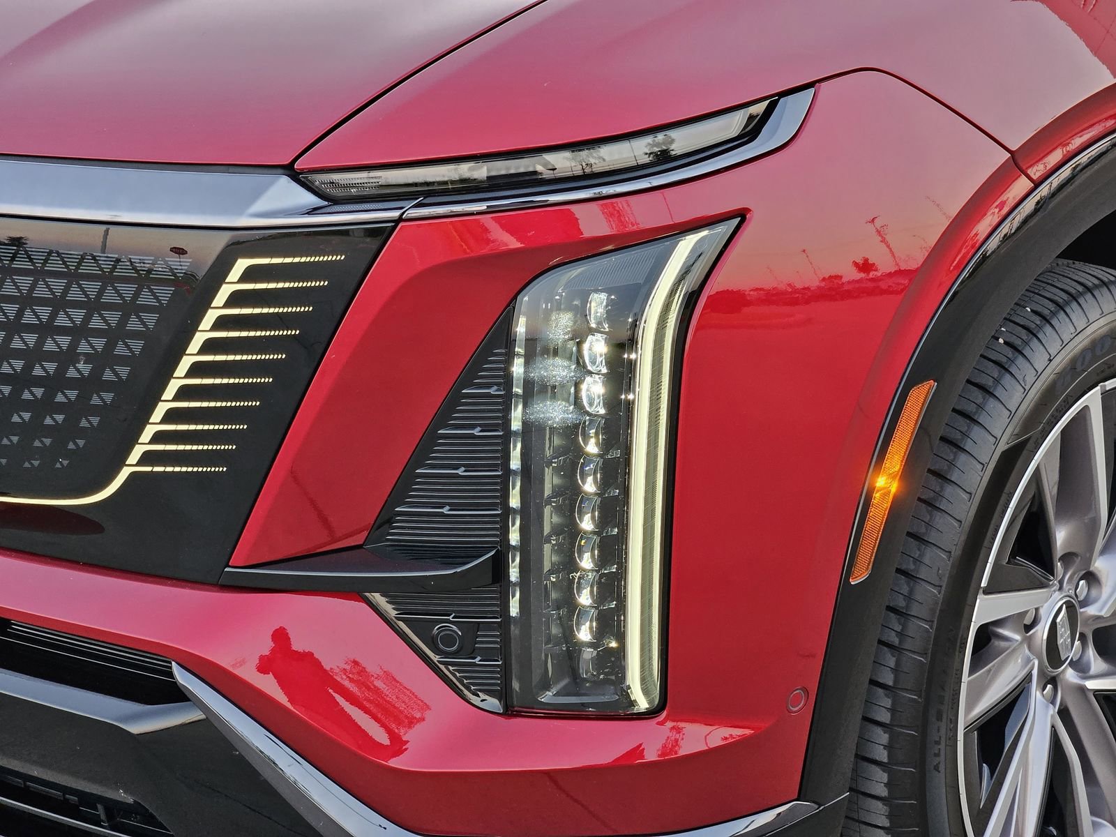 New 2026 Cadillac Vistiq Sport image 9