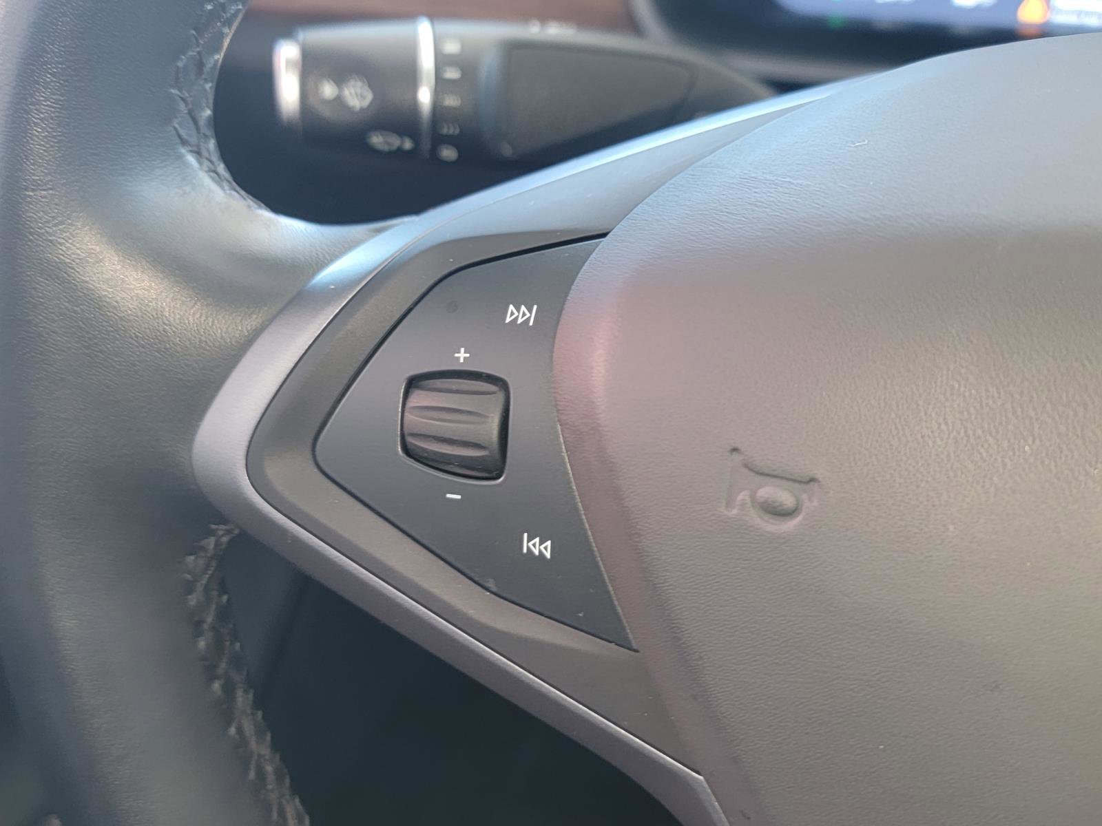 Used 2021 Tesla Model S Long Range image 19