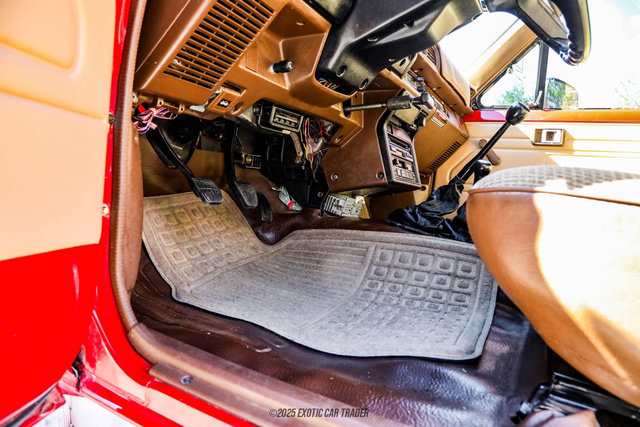 Used 1986 Toyota Pickup 4x4 Regular Cab Turbo image 30